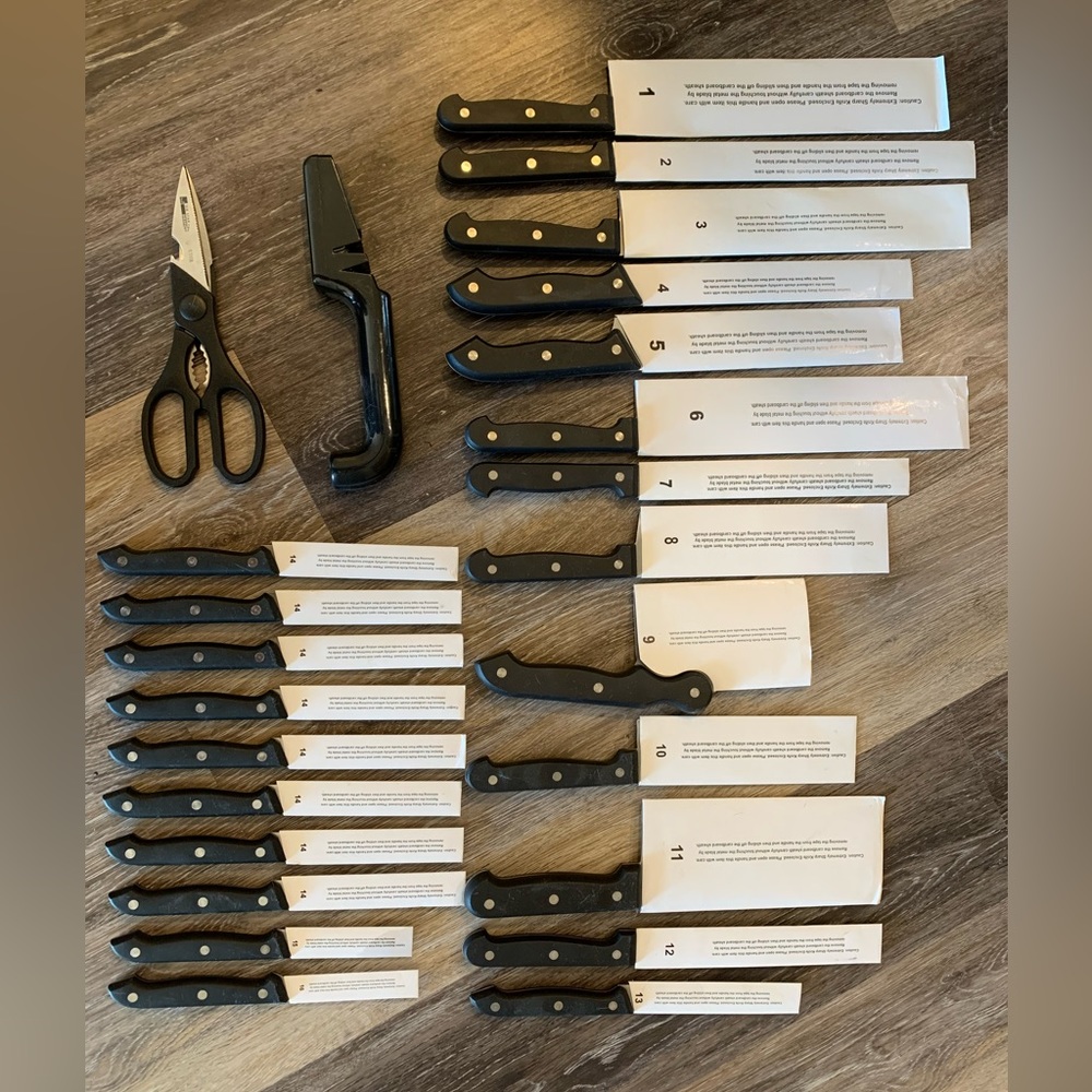 25 piece knife set